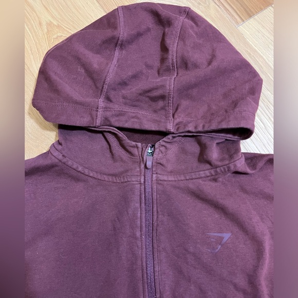 Gymshark Cropped Hoodie - Picture 3 of 3